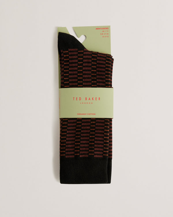 SOKKONE-Socks-With a cool grid pattern and textured trim, let these SOKKONE crew socks peek out from beneath your trousers to add playful detail. A cotton blend material and stretch fit will keep your feet comfortable, finished with the branded logo on the bottom to put some style in your step. Crew socks Grid pattern Gold foil brand logo on bottom Textured trim Cotton blend Stretch fit- Ted Baker Romania